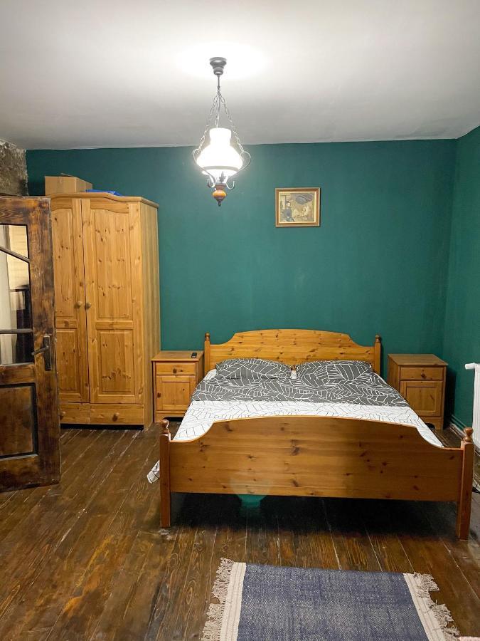 Вілла The Hunter House Ciudanovita Екстер'єр фото